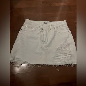 New Zara white Jean skirt